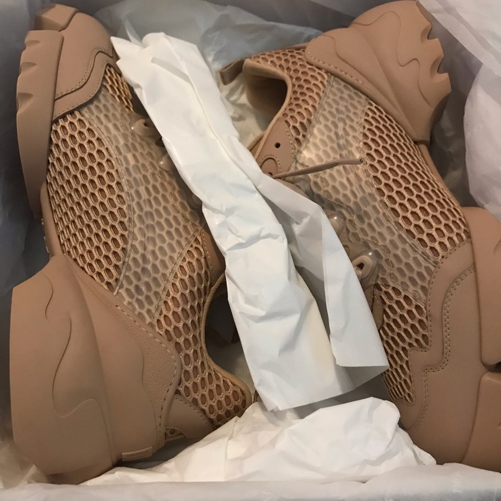 Brand New Authentic Christian Dior D-CONNECT